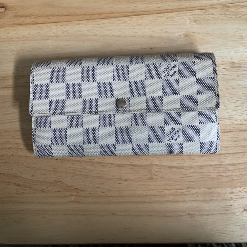Authentic Pre-owned Louis Vuitton Damier Azur Wallet pre owned with wear 2009
